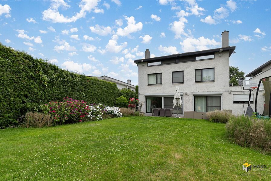 Villa te koop in EDEGEM