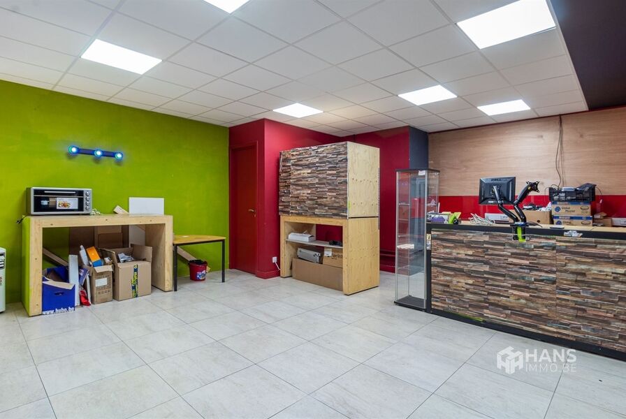 Winkelruimte te koop in WILRIJK
