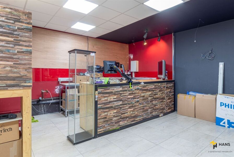 Winkelruimte te koop in WILRIJK