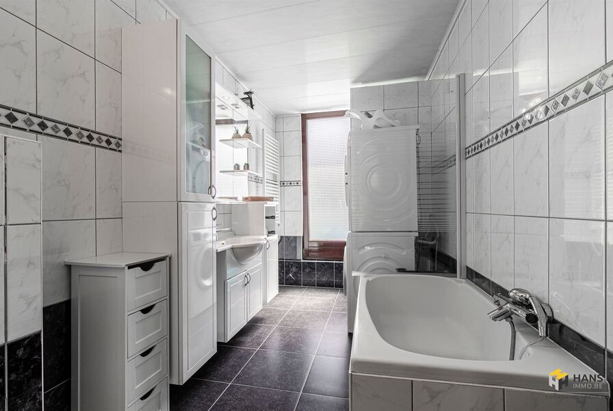Woning te koop in BERCHEM