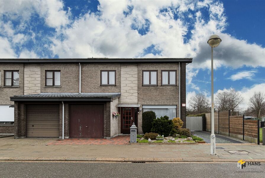 Woning te koop in BERENDRECHT
