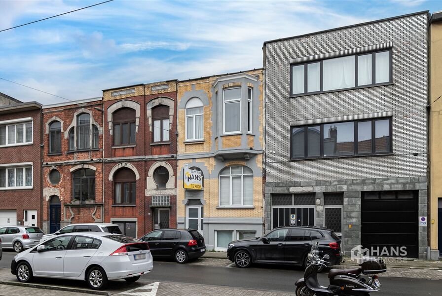 Woning te koop in DEURNE