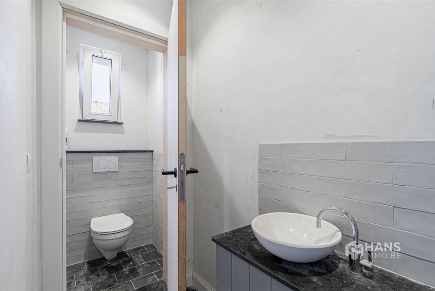 Woning te koop in DEURNE