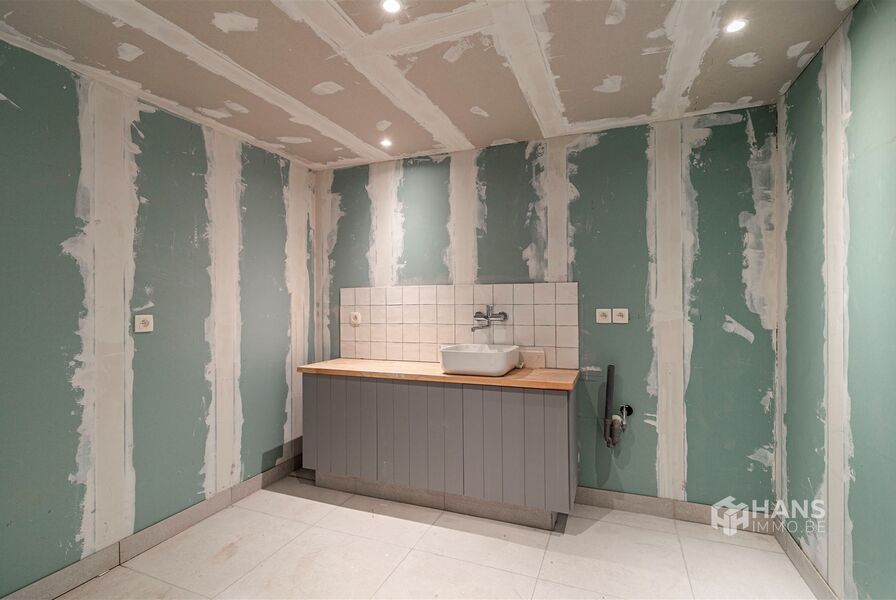 Woning te koop in DEURNE