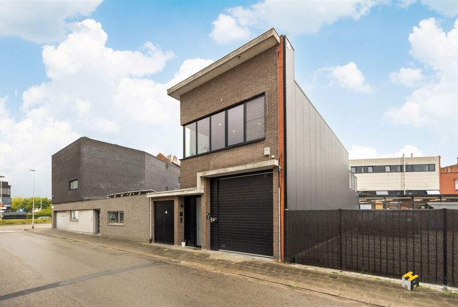 Woning te koop in DEURNE