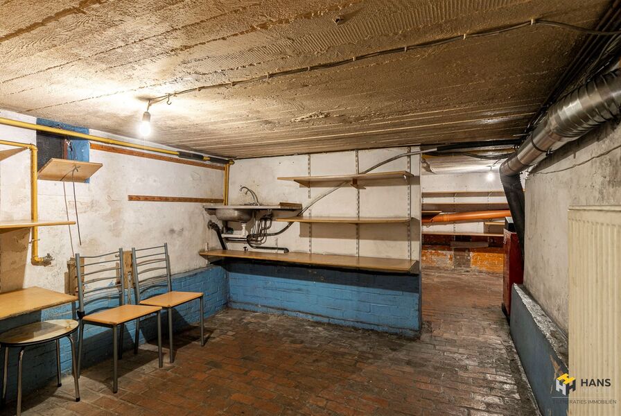 Woning te koop in DEURNE