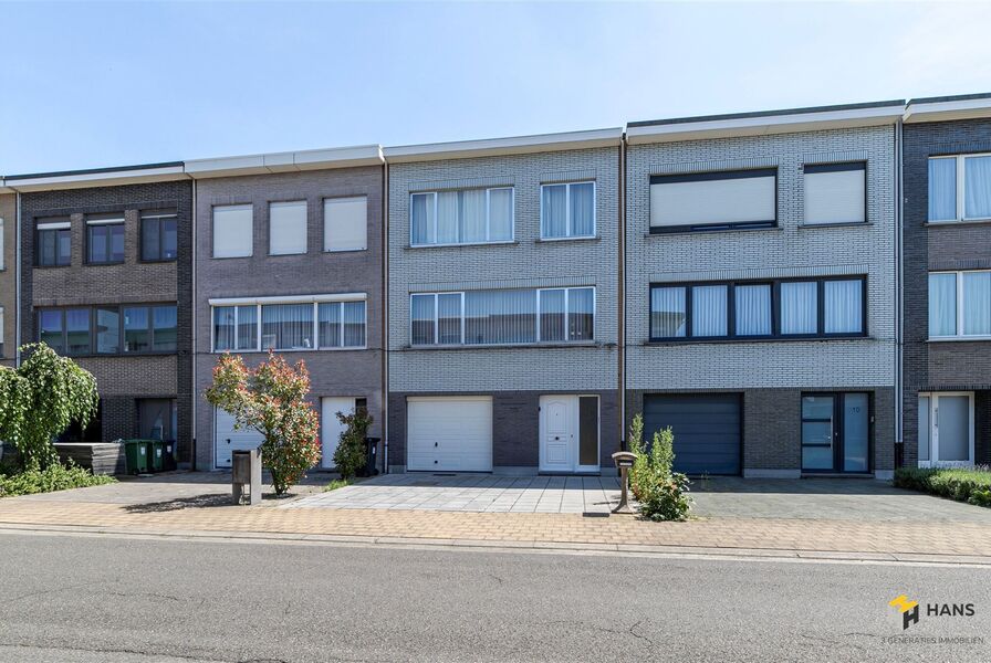 Woning te koop in HOEVENEN