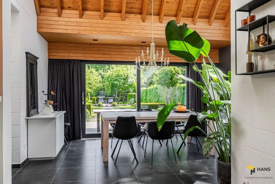 Woning te koop in KAPELLEN