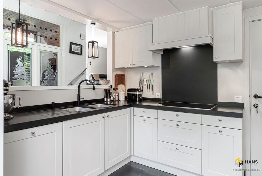 Woning te koop in KAPELLEN