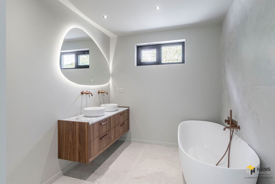 Woning te koop in KAPELLEN