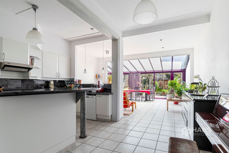 Woning te koop in MORTSEL
