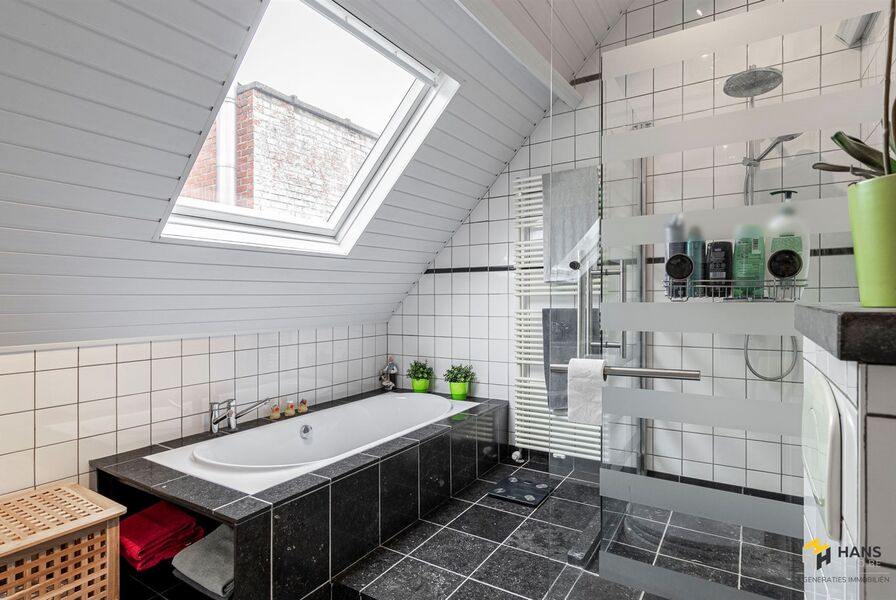 Woning te koop in STABROEK