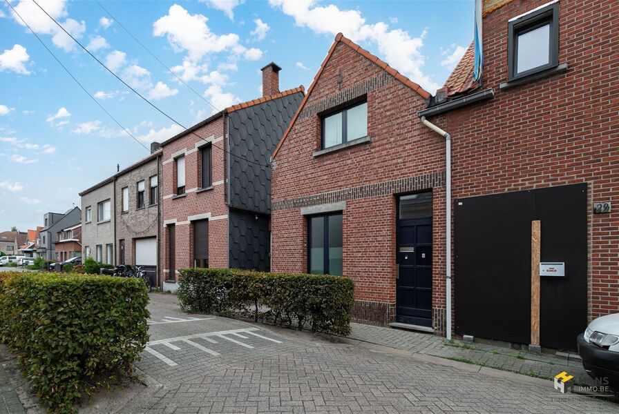 Woning te koop in STABROEK