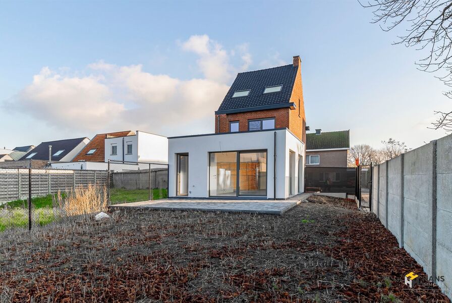 Woning te koop in STABROEK