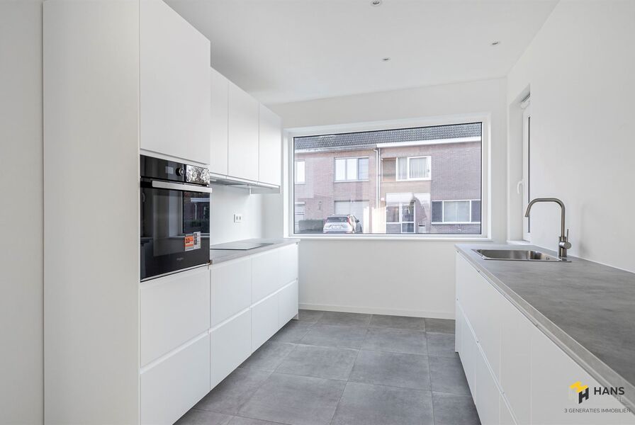 Woning te koop in STABROEK