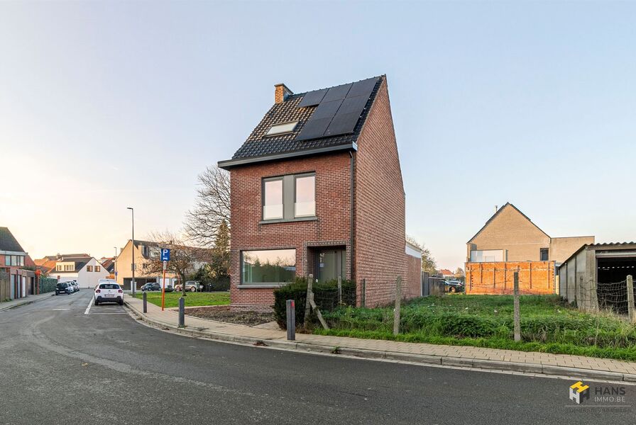 Woning te koop in STABROEK