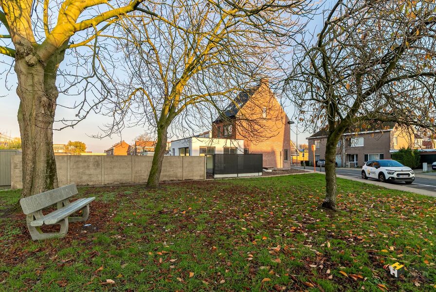 Woning te koop in STABROEK