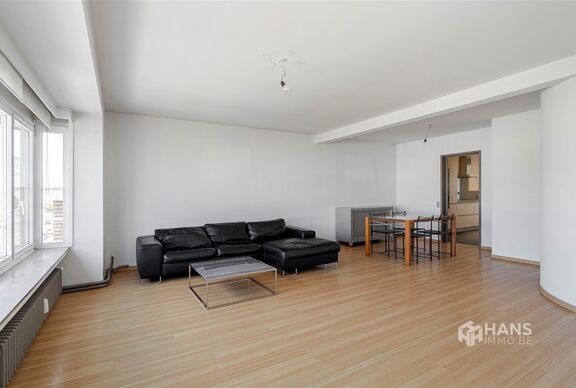 Appartement te koop in DEURNE