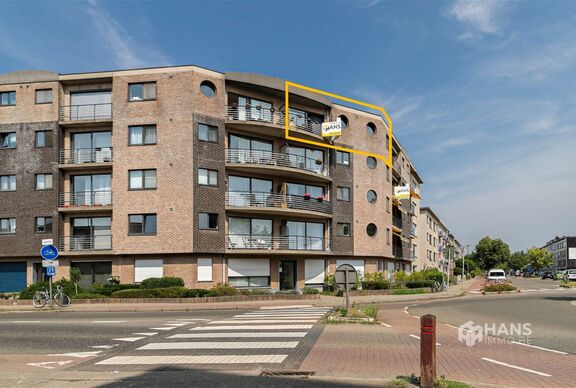 Appartement te koop in DEURNE