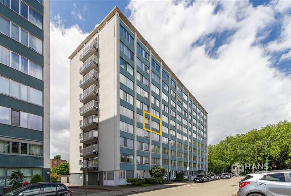 Appartement te koop in DEURNE