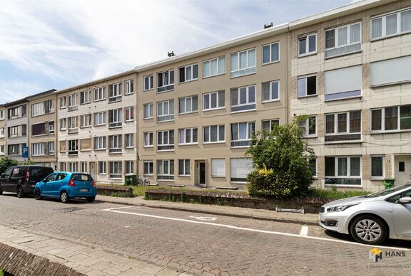 Appartement te koop in DEURNE