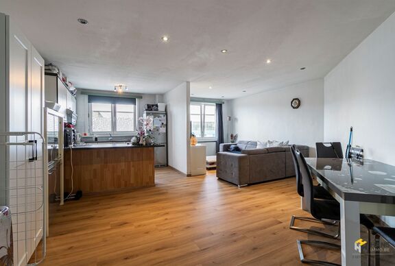 Appartement te koop in DEURNE