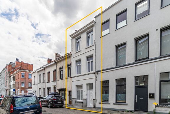 Eengezins woning te koop in BORGERHOUT