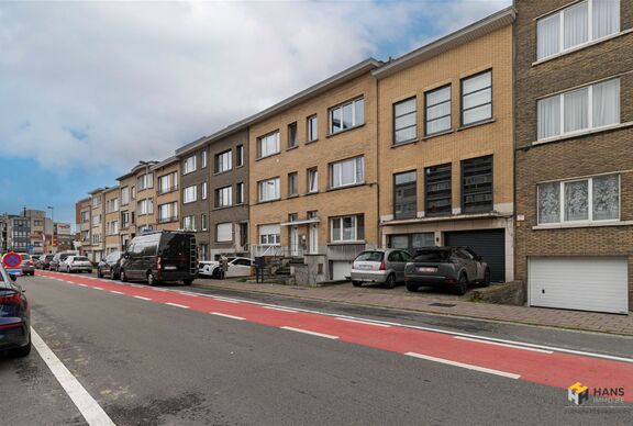 Gelijkvloers te koop in DEURNE