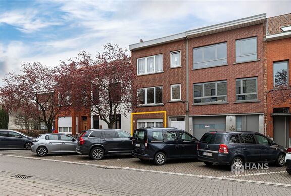 Gelijkvloers te koop in MERKSEM