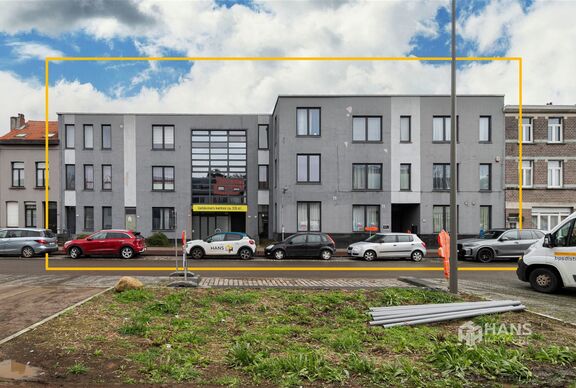 Opbrengsteigendom te koop in DEURNE