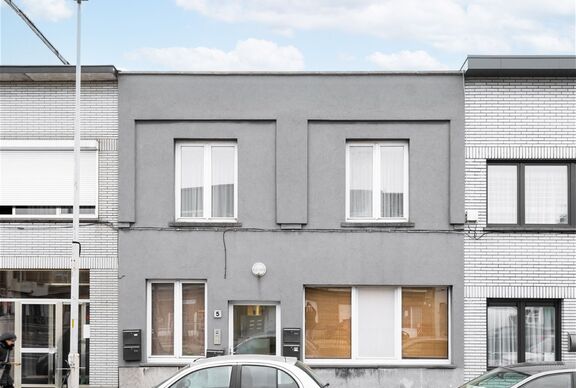 Opbrengsteigendom te koop in DEURNE