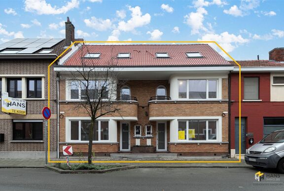 Opbrengsteigendom te koop in ANTWERPEN (2180)