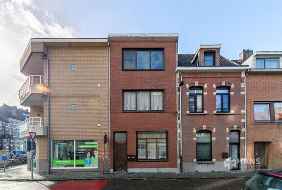 Opbrengsteigendom te koop in MORTSEL