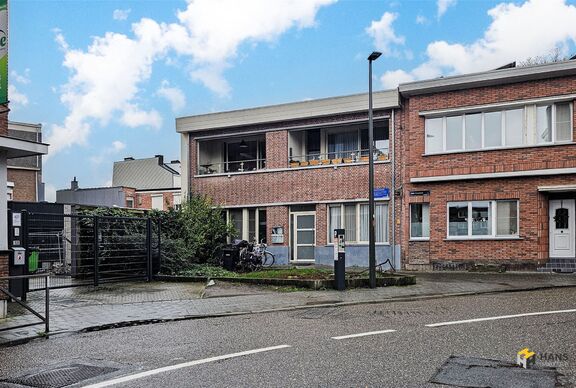 Opbrengsteigendom te koop in MORTSEL