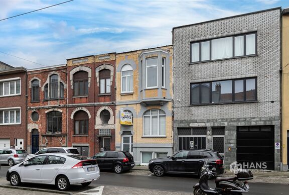 Woning te koop in DEURNE